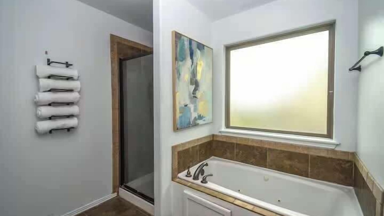 Photo of Bathroom in Siloam Springs