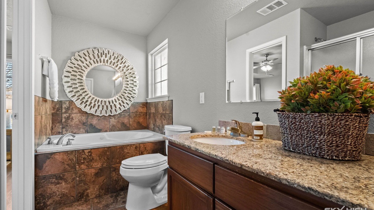 Photo of Bathroom in Van Buren