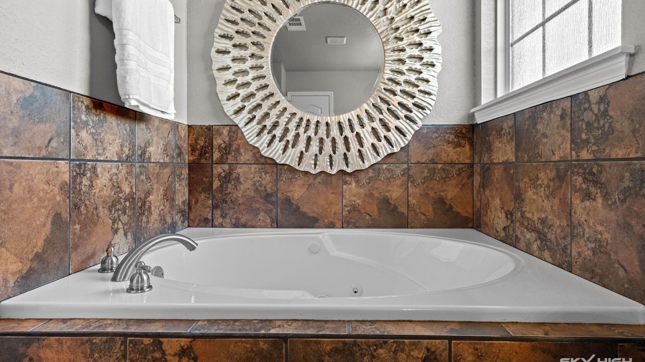 Photo of Bathroom in Van Buren
