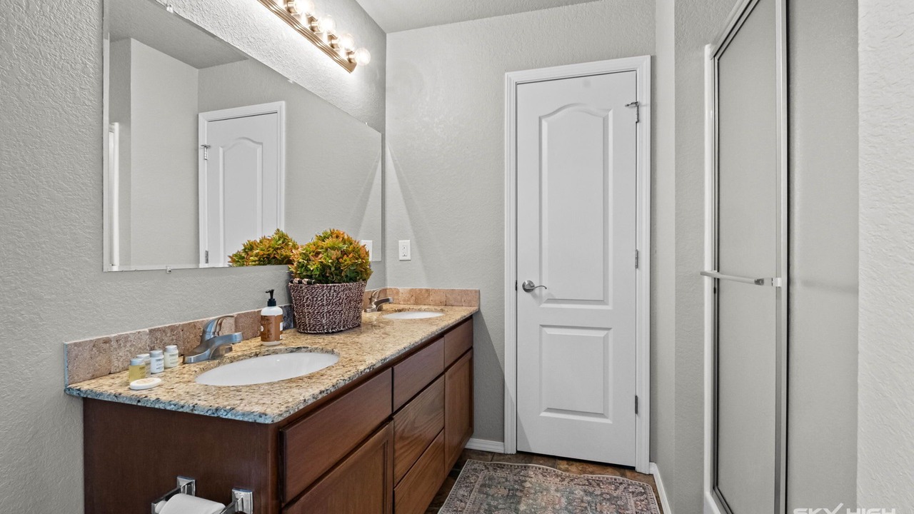 Photo of Bathroom in Van Buren