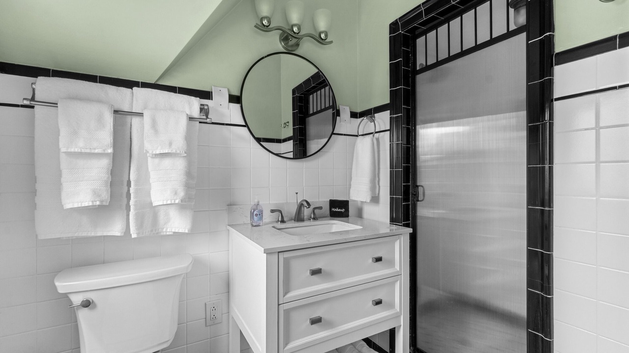 Photo of Bathroom in Highlands