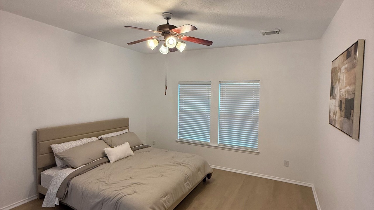 Photo of Bedroom in Barker