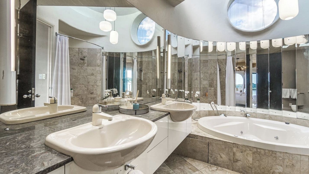 Photo of Bathroom in Beach Haven