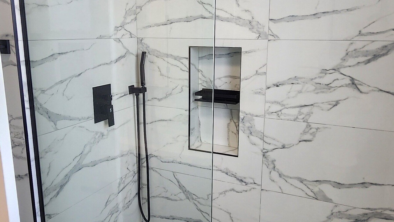 Photo of Bathroom in Linden