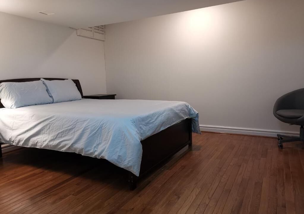 Photo of Bedroom in Richmond Hill