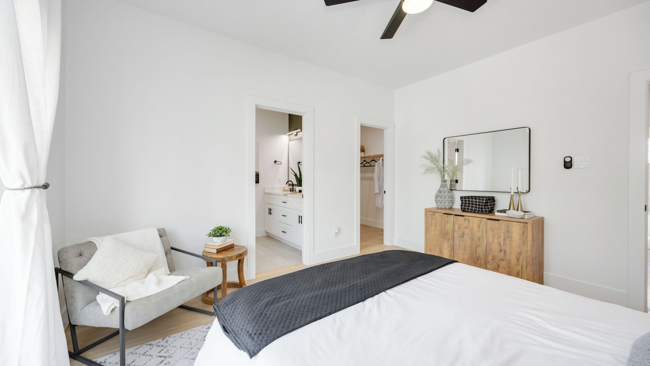 Photo of Bedroom in Northside