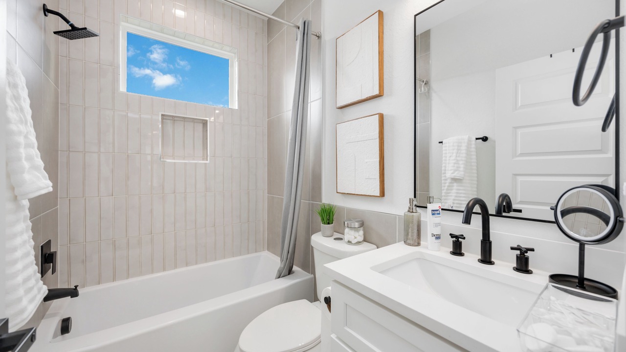 Photo of Bathroom in Northside