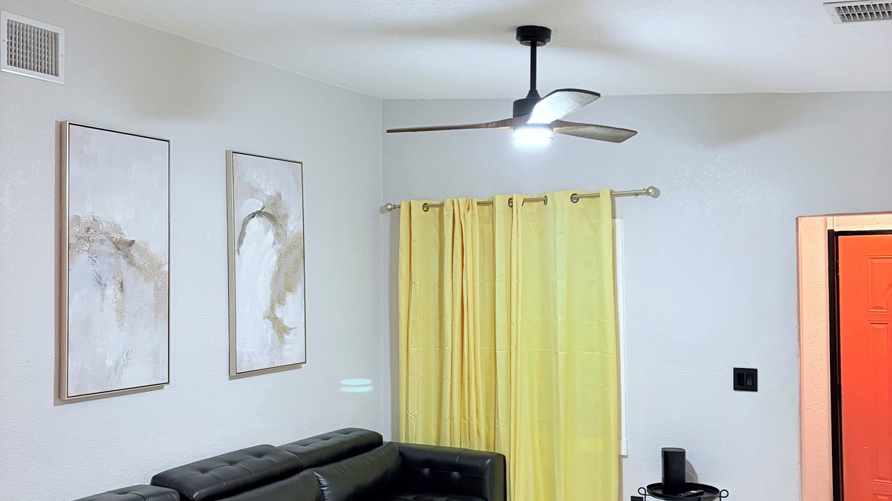 Photo of Livingroom in Southwest Orlando