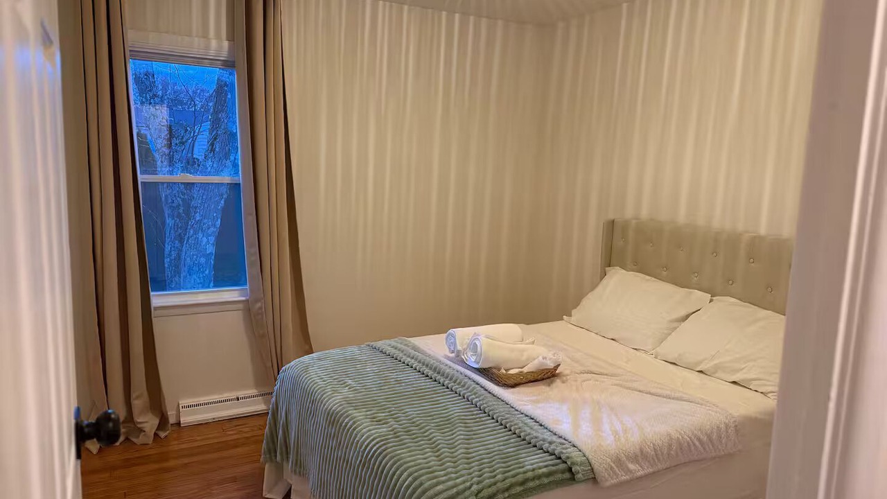 Photo of Bedroom in North Haven