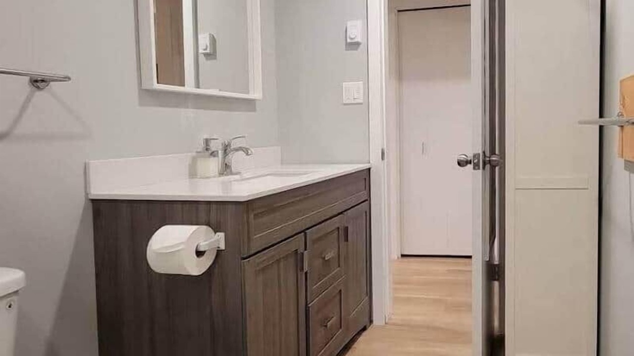 Photo of Bathroom in Val-des-Monts