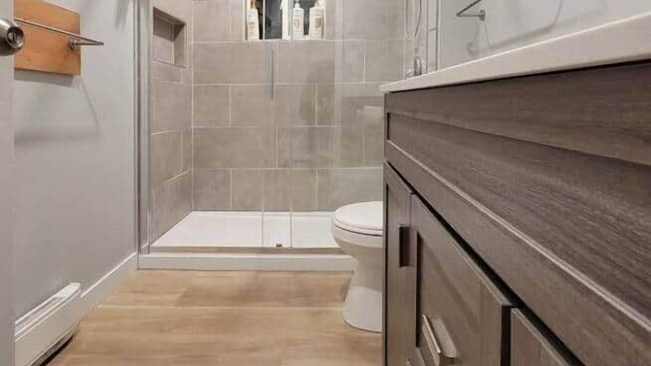 Photo of Bathroom in Val-des-Monts