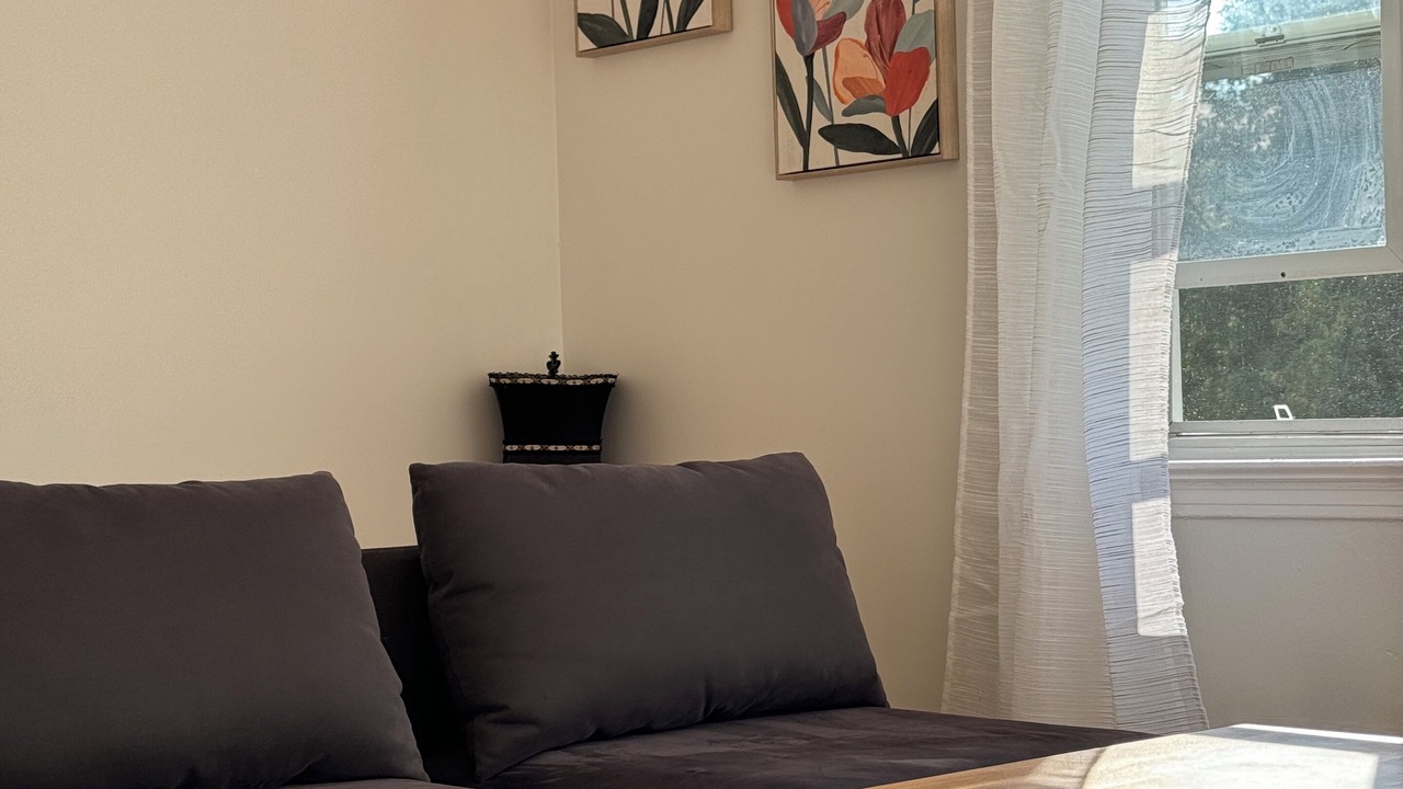 Photo of Livingroom in Vanier