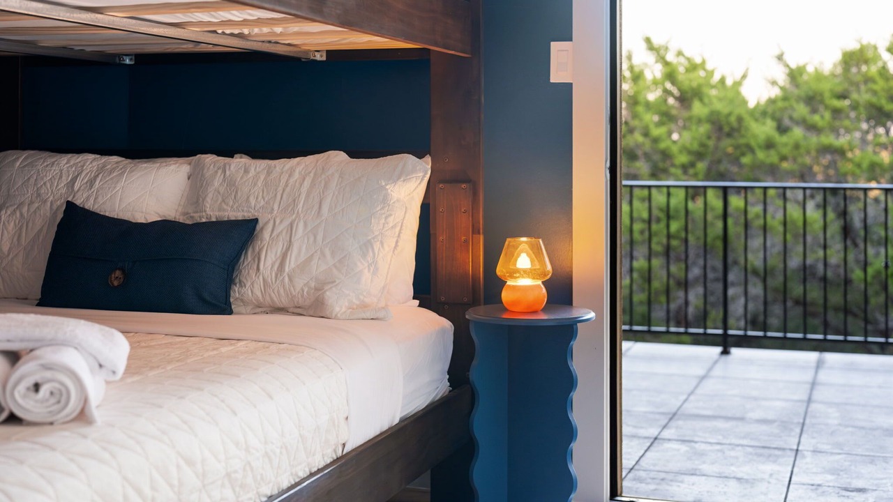 Photo of Bedroom in Lakeway