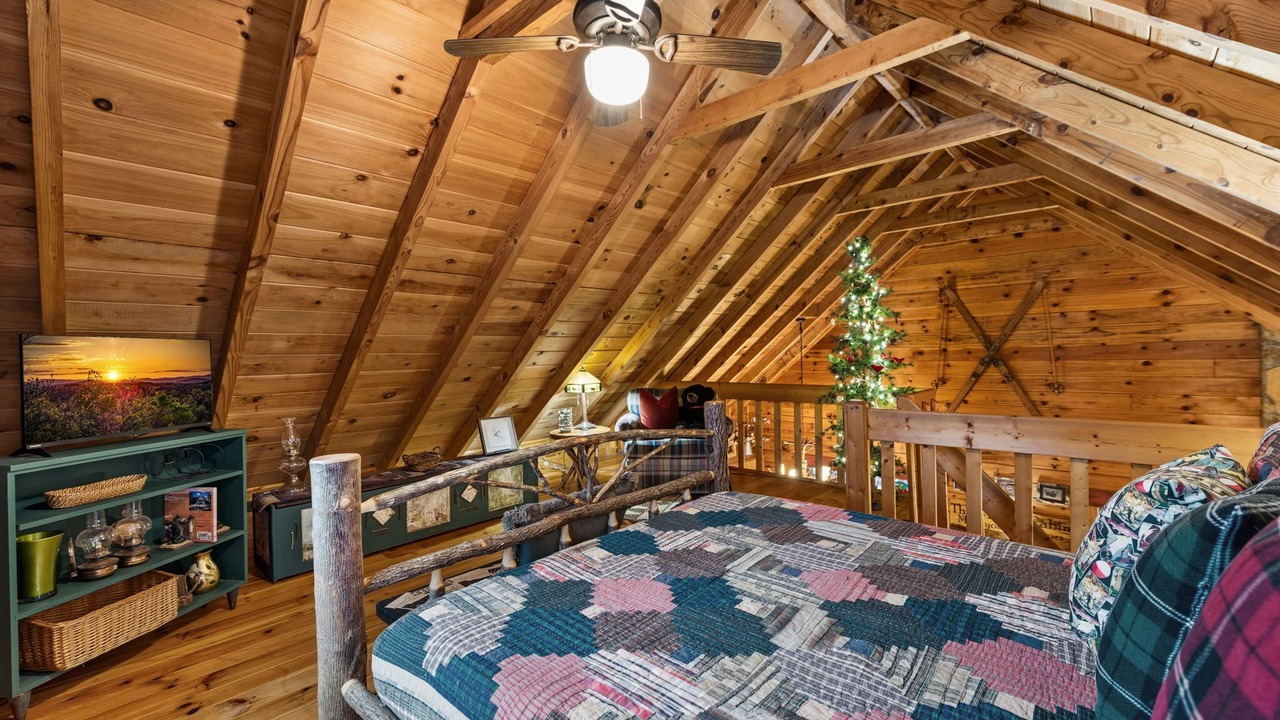 Photo of Bedroom in Hidden Lake