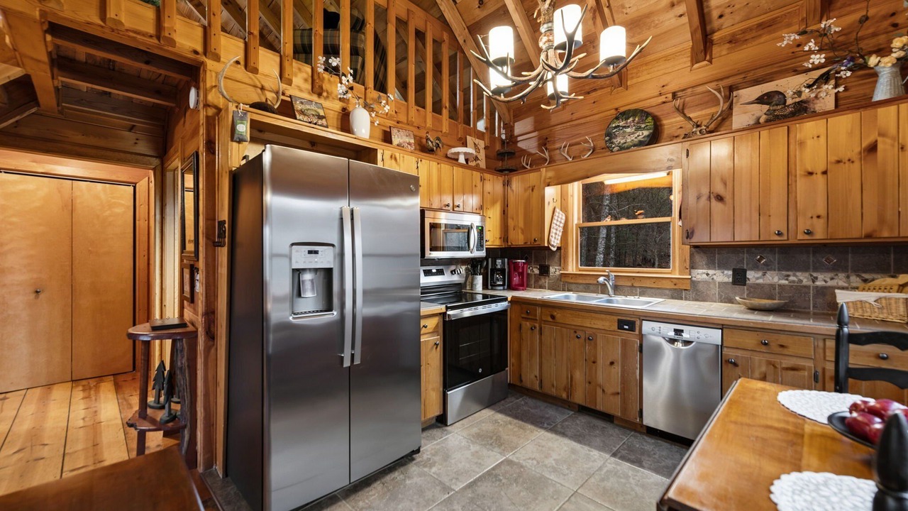 Photo of Kitchen in Hidden Lake