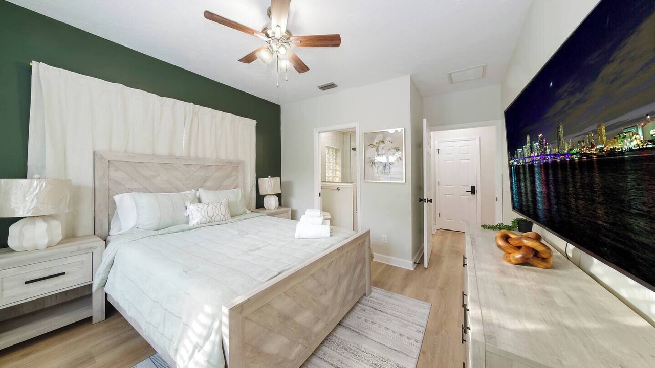 Photo of Bedroom in Bradenton