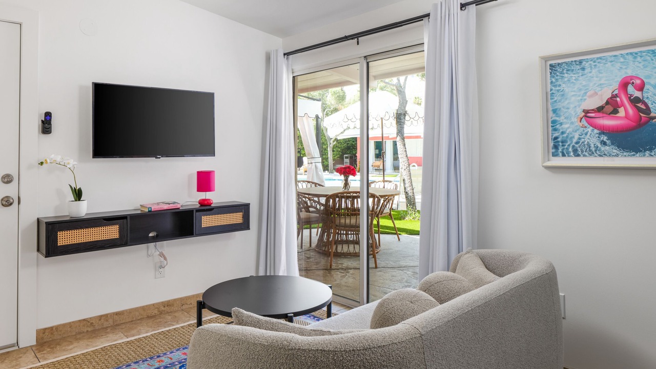 Photo of Livingroom in Warm Sands