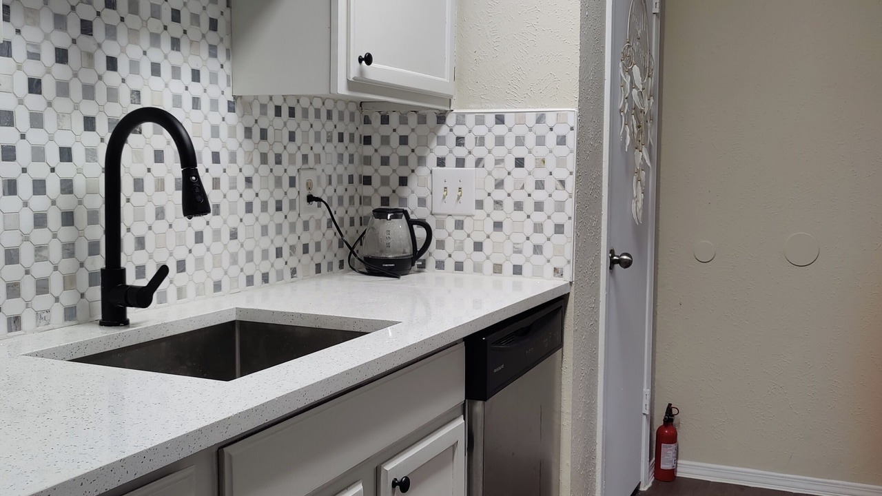 Photo of Kitchen in Far North Dallas