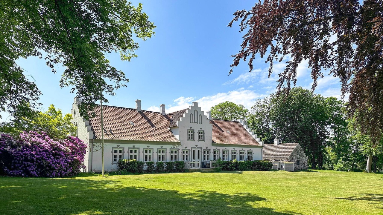 Photo of Others in Brydegaard