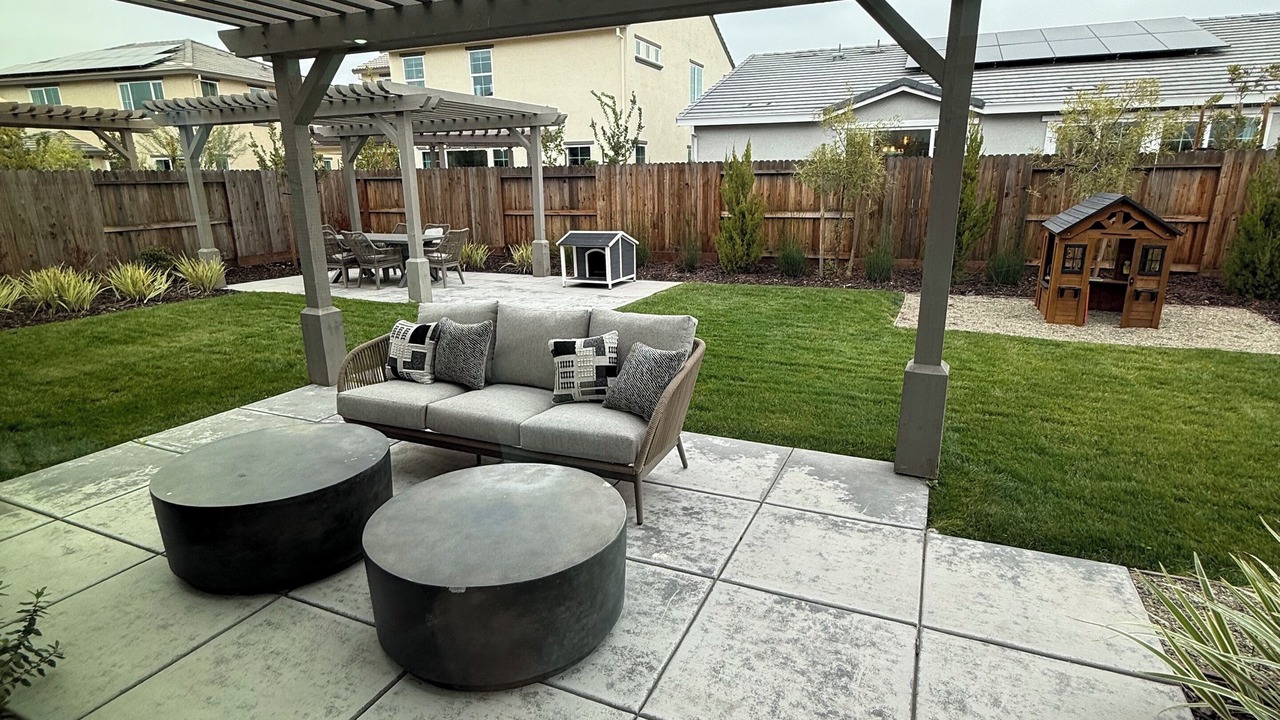 Photo of Patio Balcony in Peters