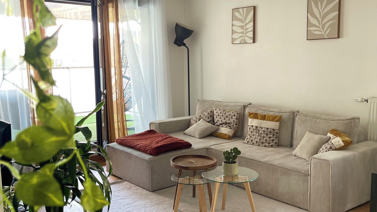 Photo of Livingroom in Jean Moulin - Marius Berliet