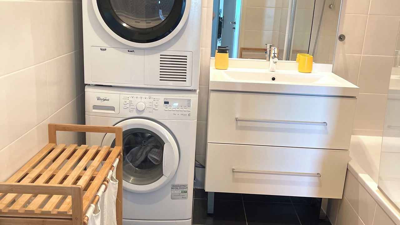 Photo of Bathroom in Jean Moulin - Marius Berliet