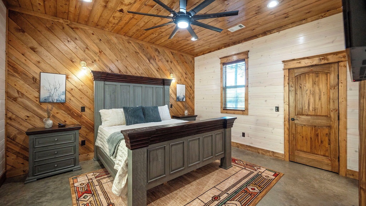 Photo of Bedroom in Pickens