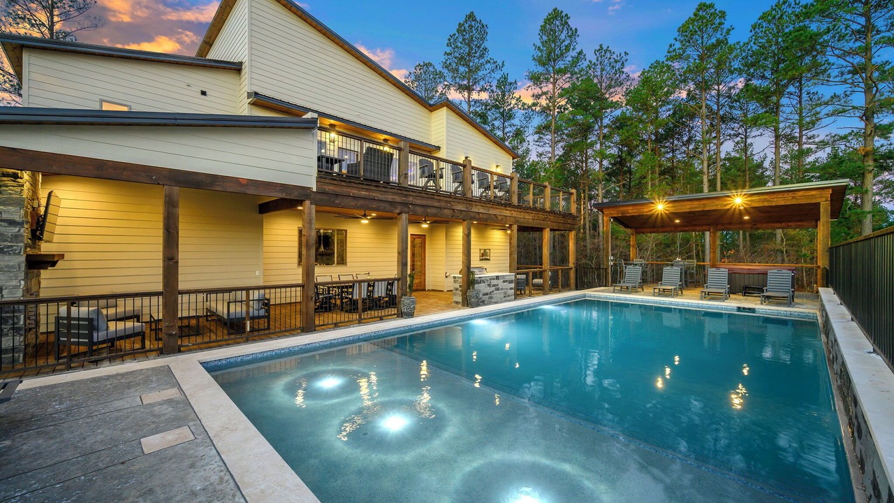 Photo of Outdoor in Pickens