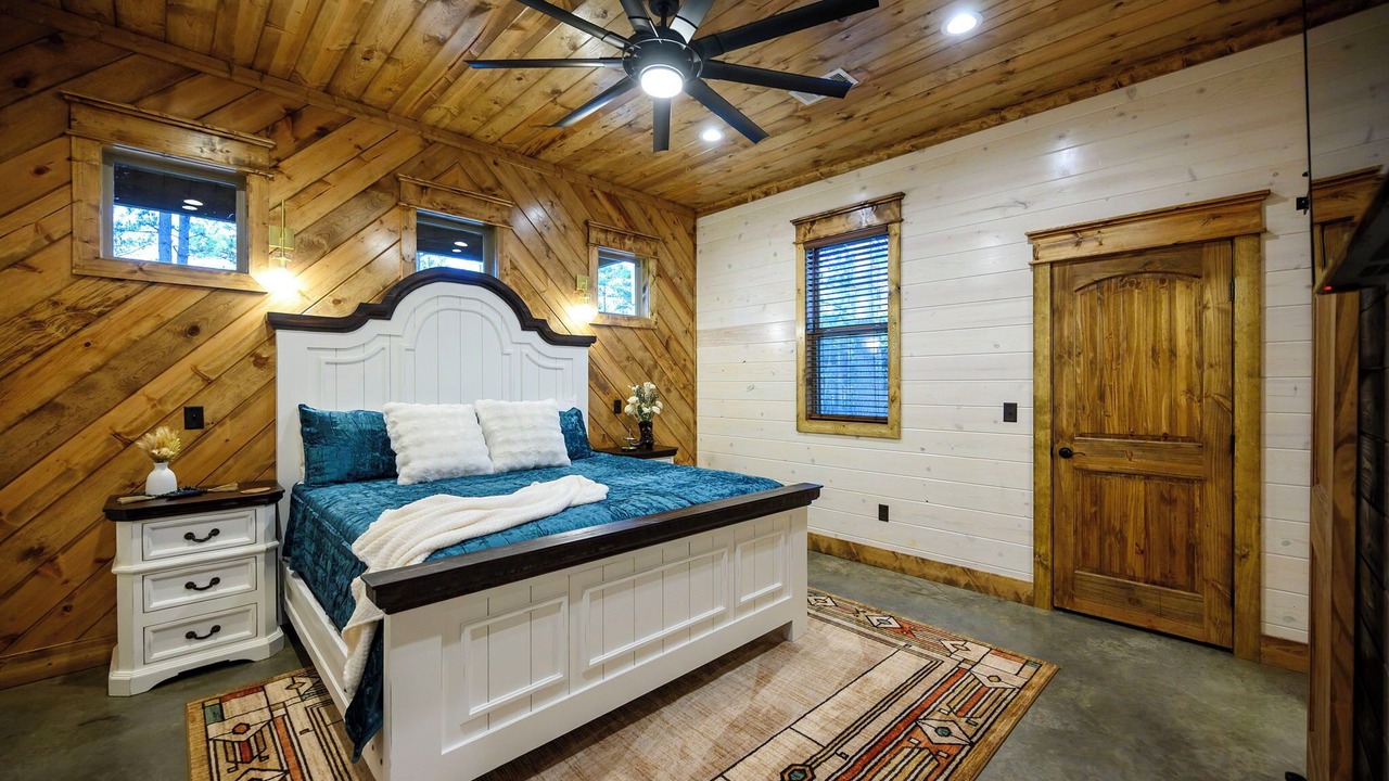 Photo of Bedroom in Pickens