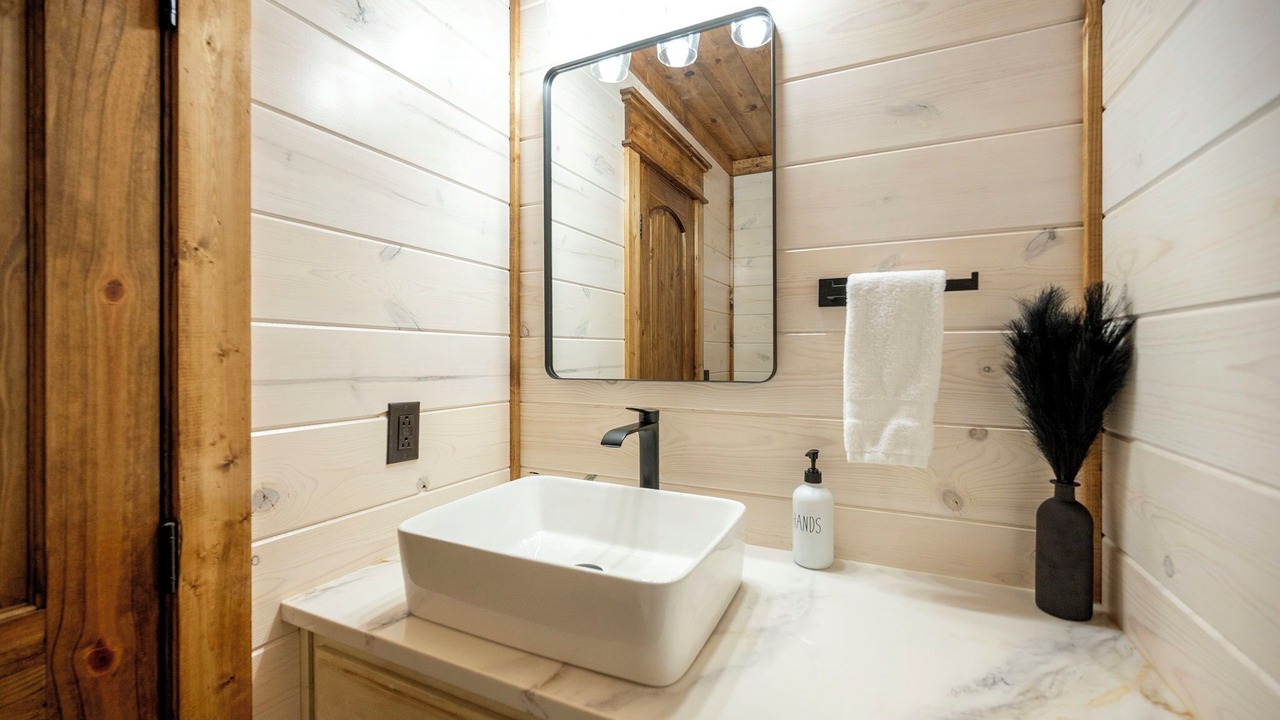 Photo of Bathroom in Pickens