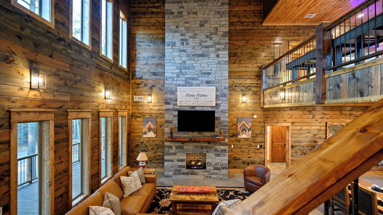 Photo of Livingroom in Pickens