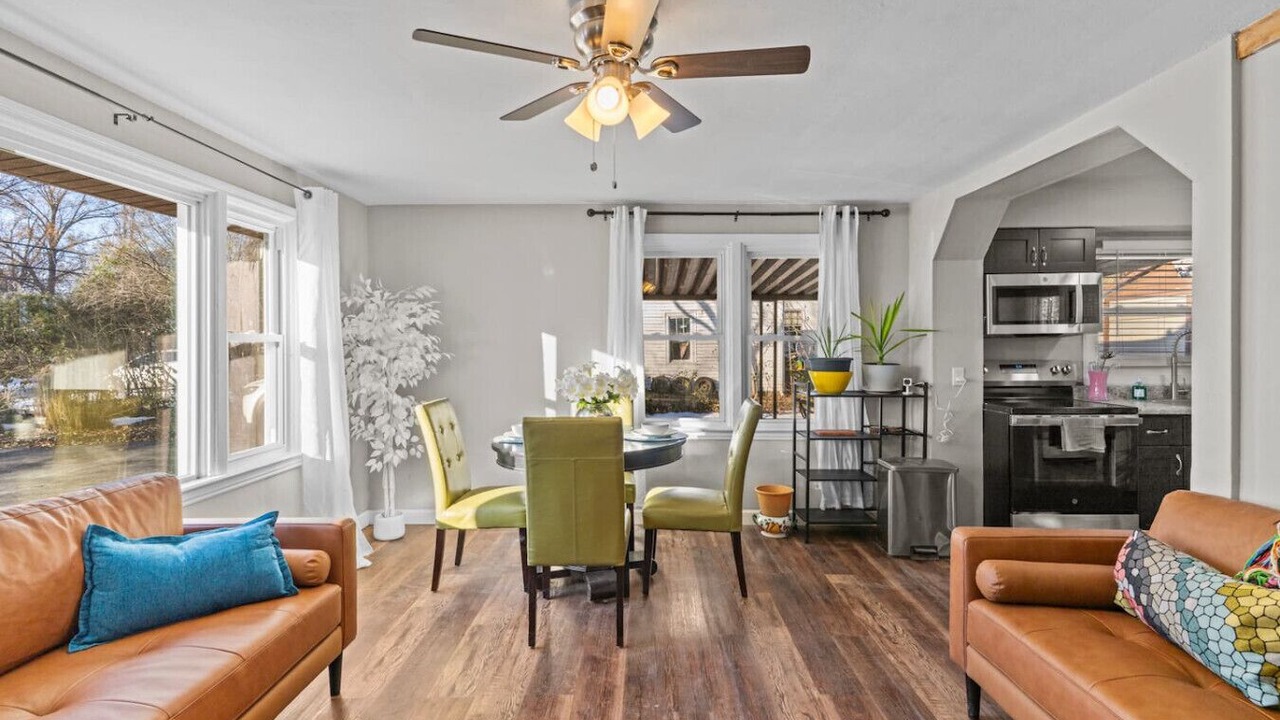 Photo of Bedroom in Maryland Heights