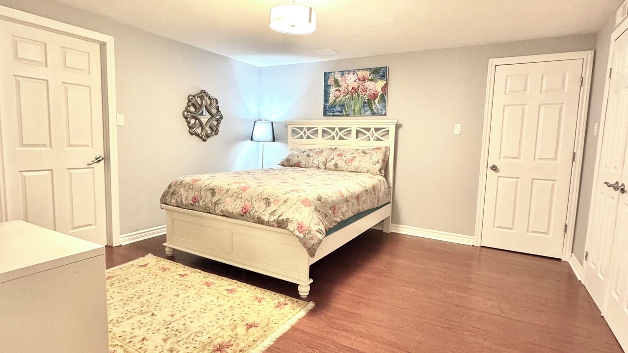 Photo of Bedroom in York Regional Municipality