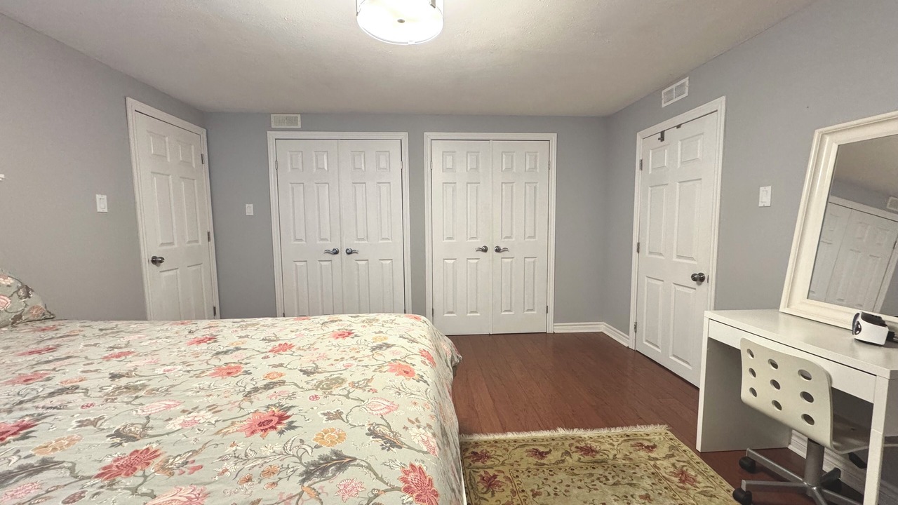 Photo of Bedroom in York Regional Municipality
