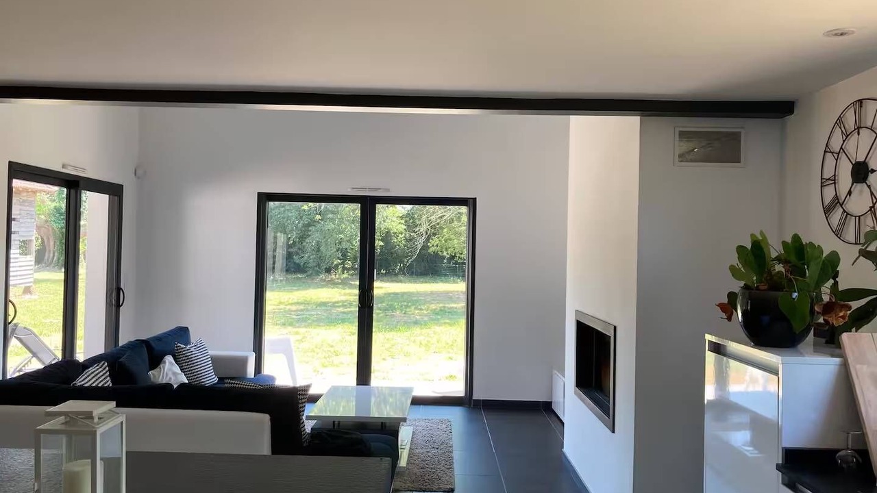 Photo of Livingroom in Lit-et-Mixe