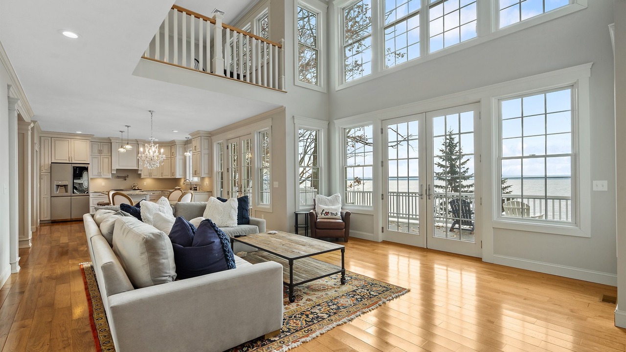 Photo of Livingroom in Cleveland
