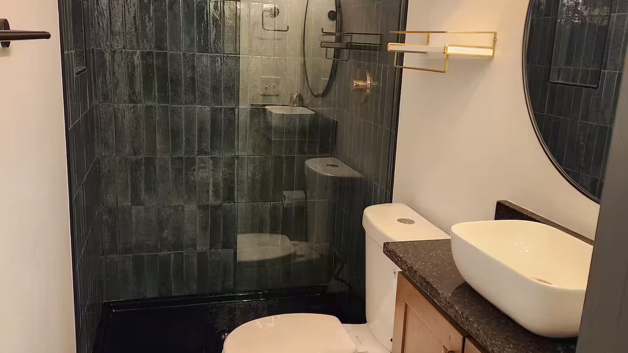Photo of Bathroom in Downtown Chattanooga