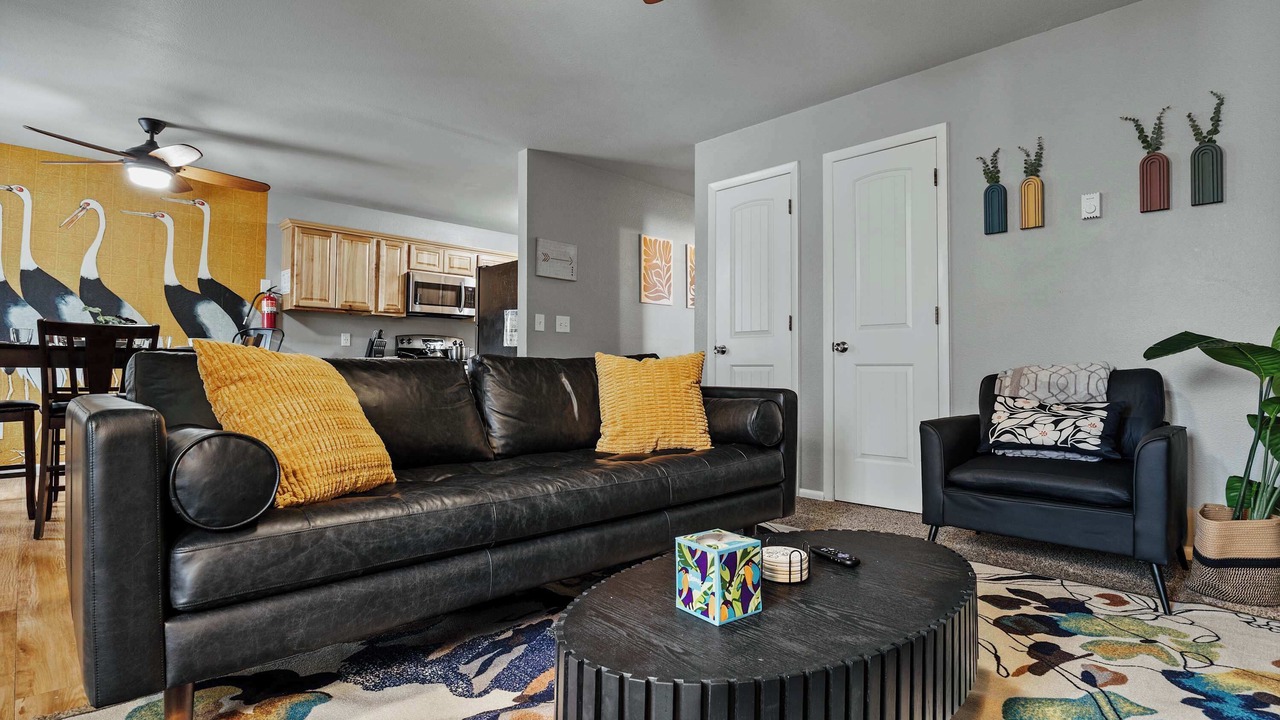 Photo of Livingroom in Old Town West
