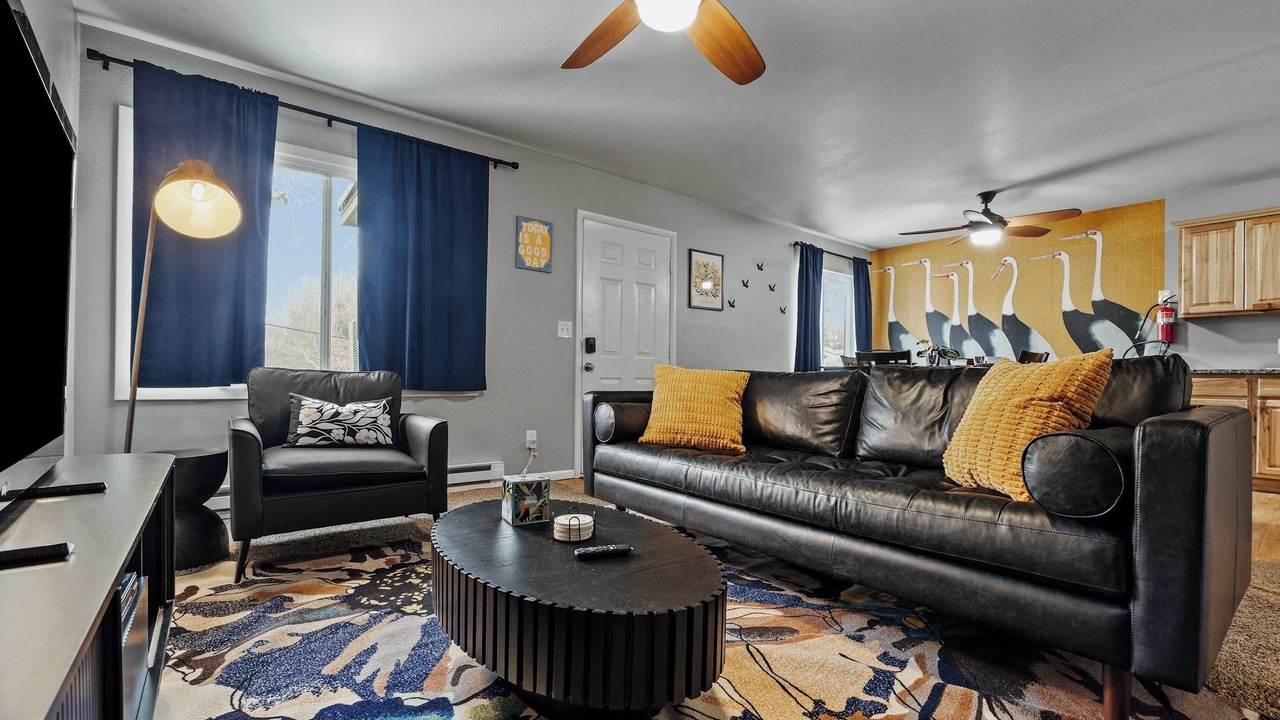 Photo of Livingroom in Old Town West