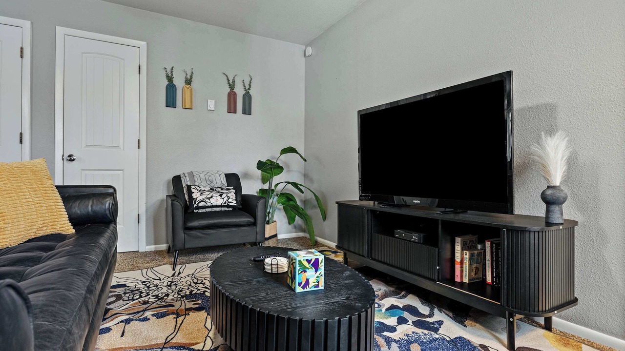 Photo of Livingroom in Old Town West