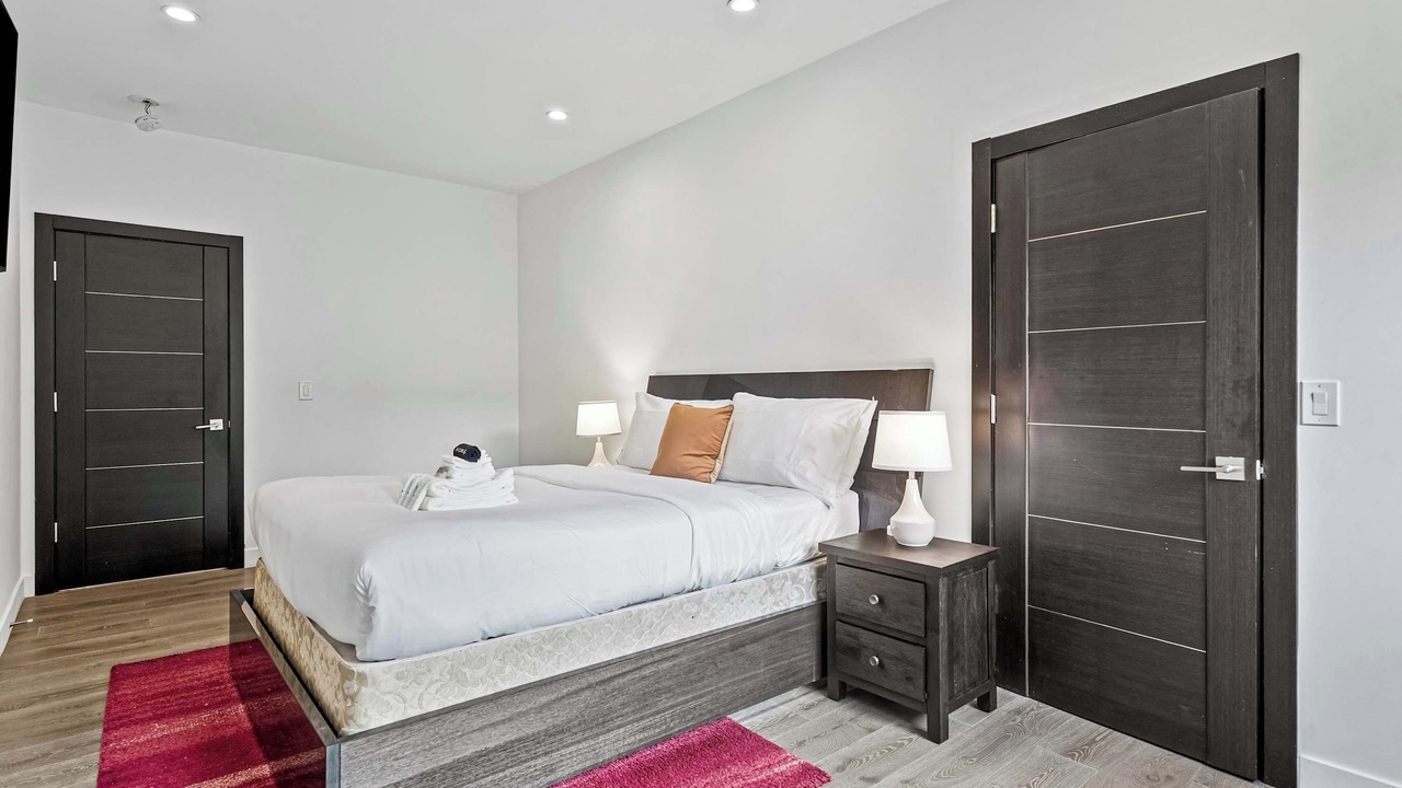 Photo of Bedroom in Sherman Oaks