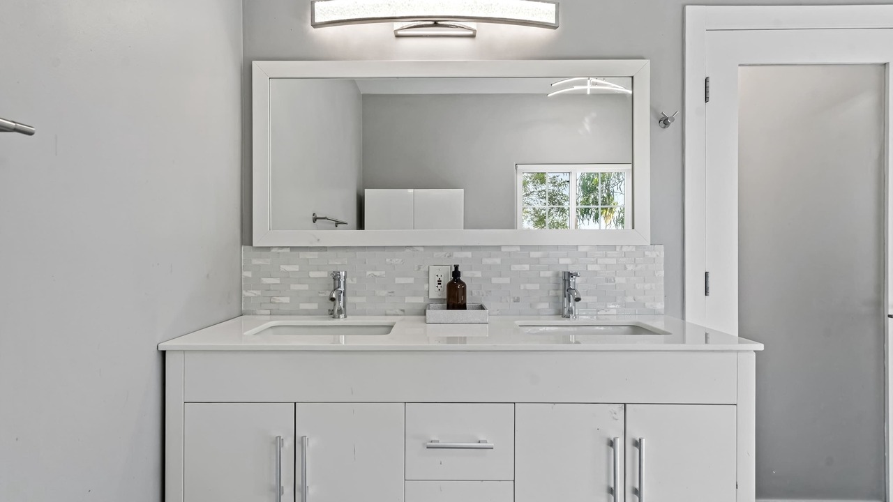Photo of Bathroom in Sherman Oaks