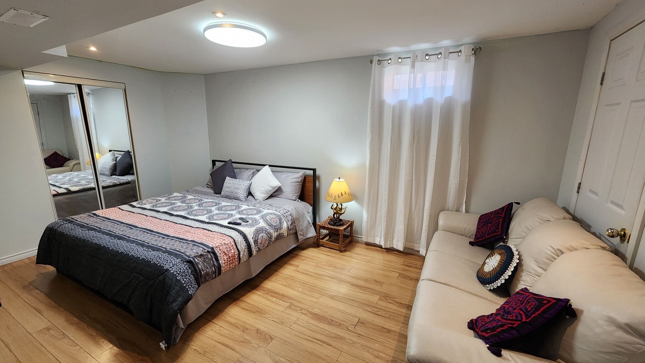 Photo of Bedroom in Ajax