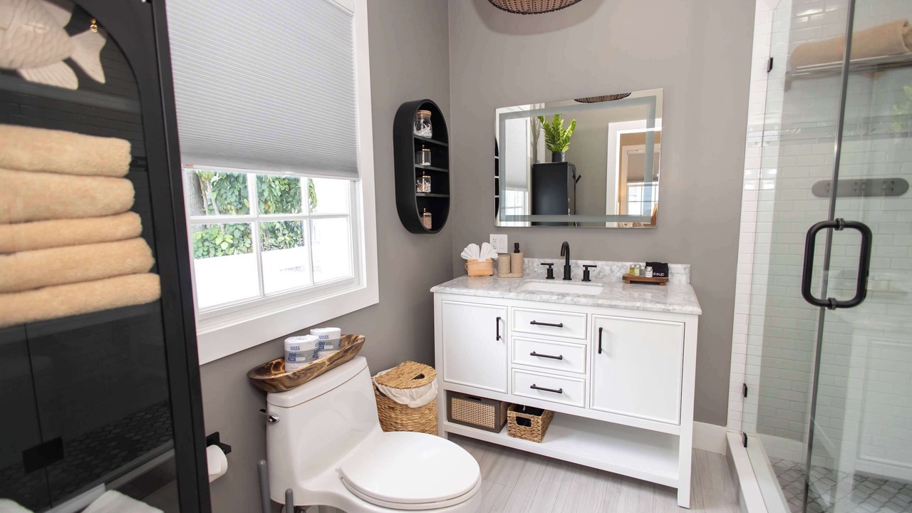 Photo of Bathroom in Old Town