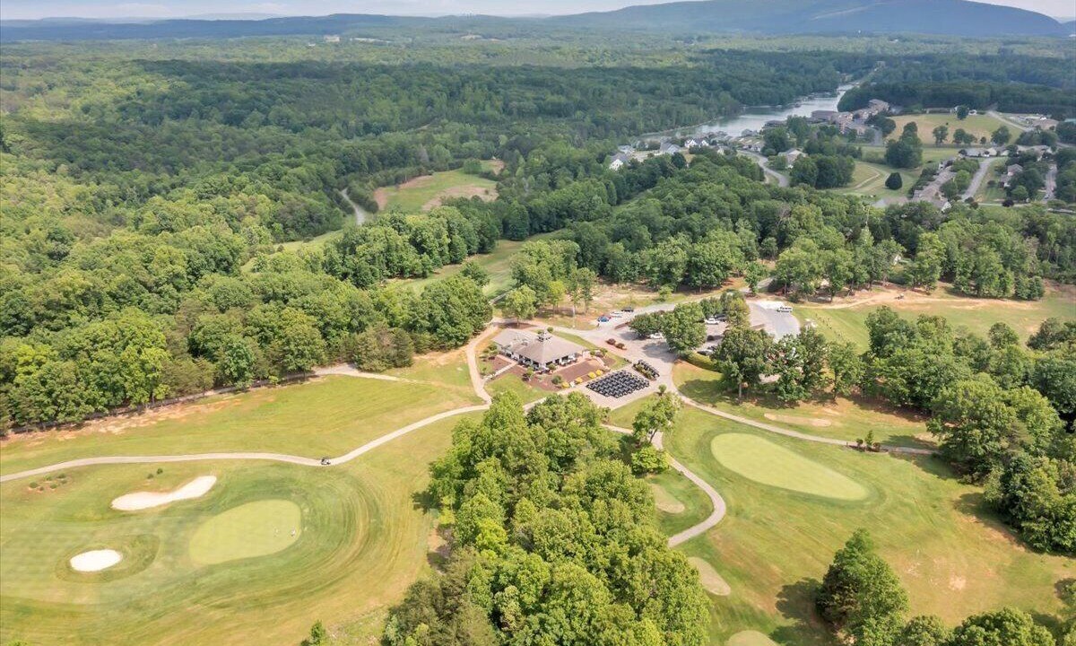 Photo of Others in Smith Mountain Lake