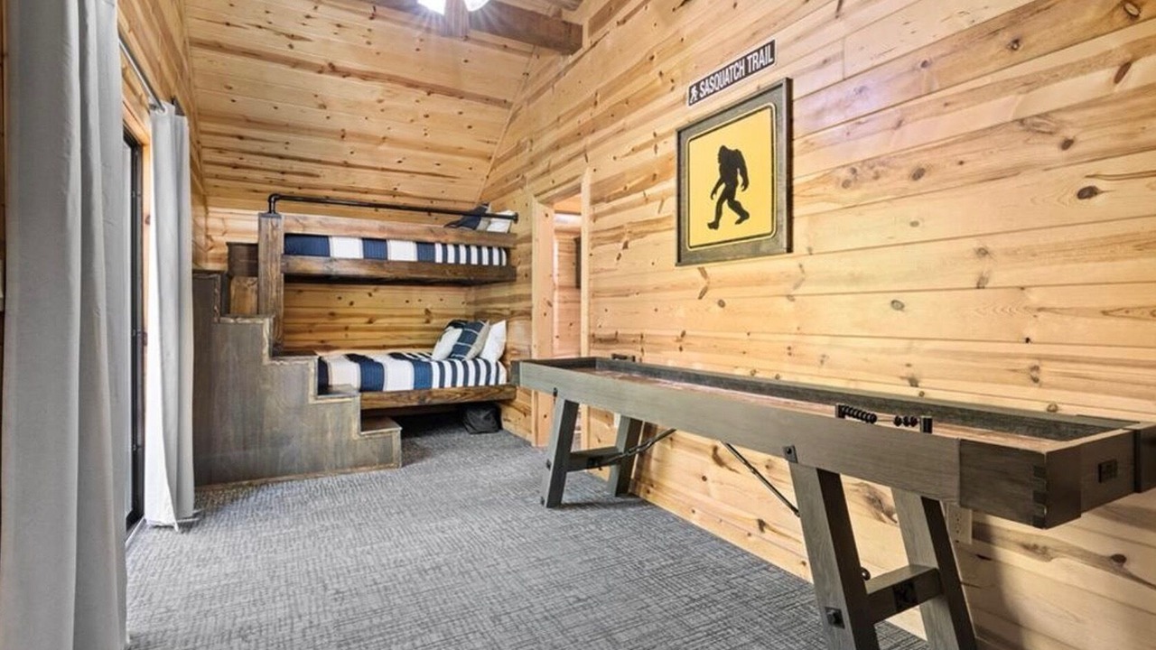 Photo of Bedroom in Broken Bow