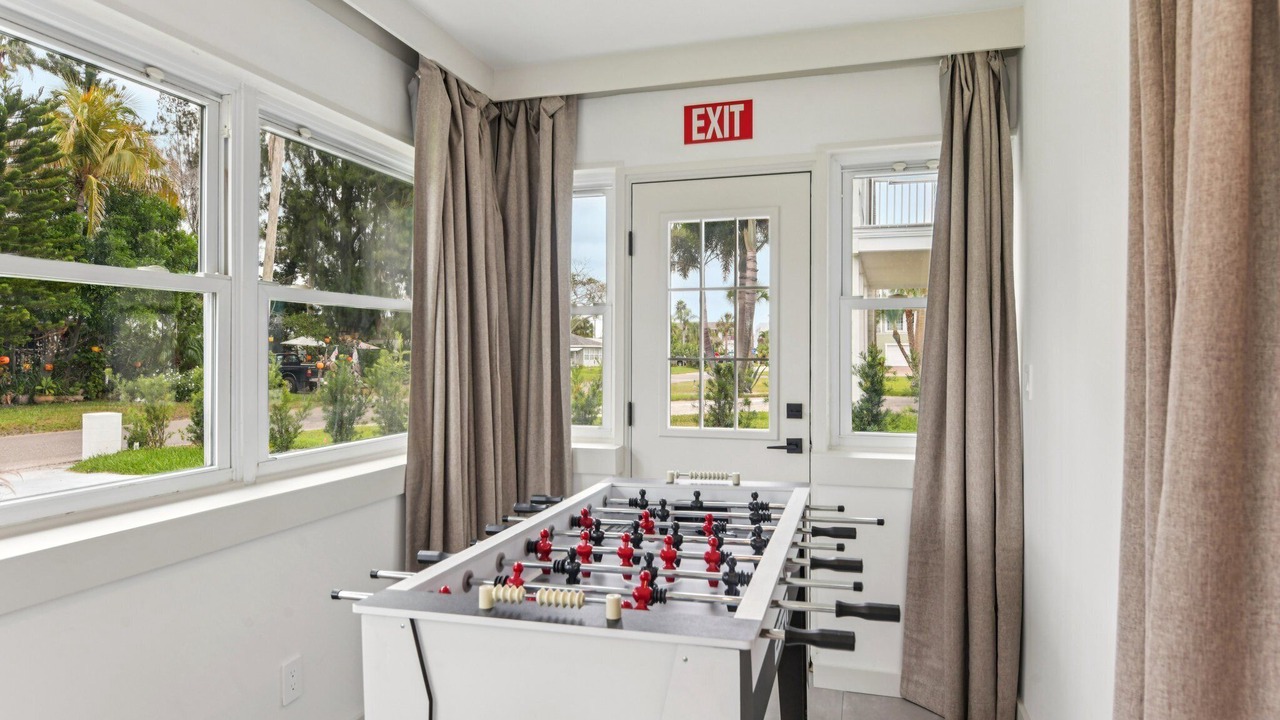 Photo of Bedroom in Redington Beach