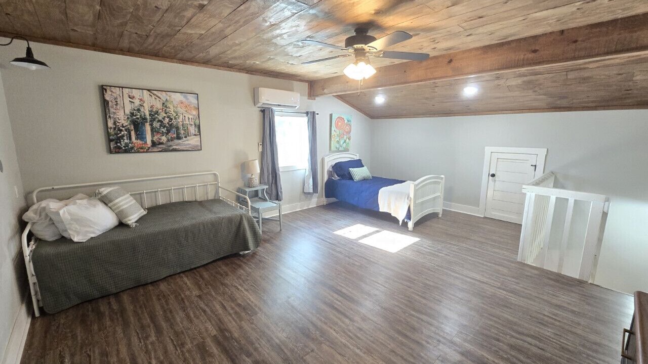 Photo of Bedroom in Wellborn