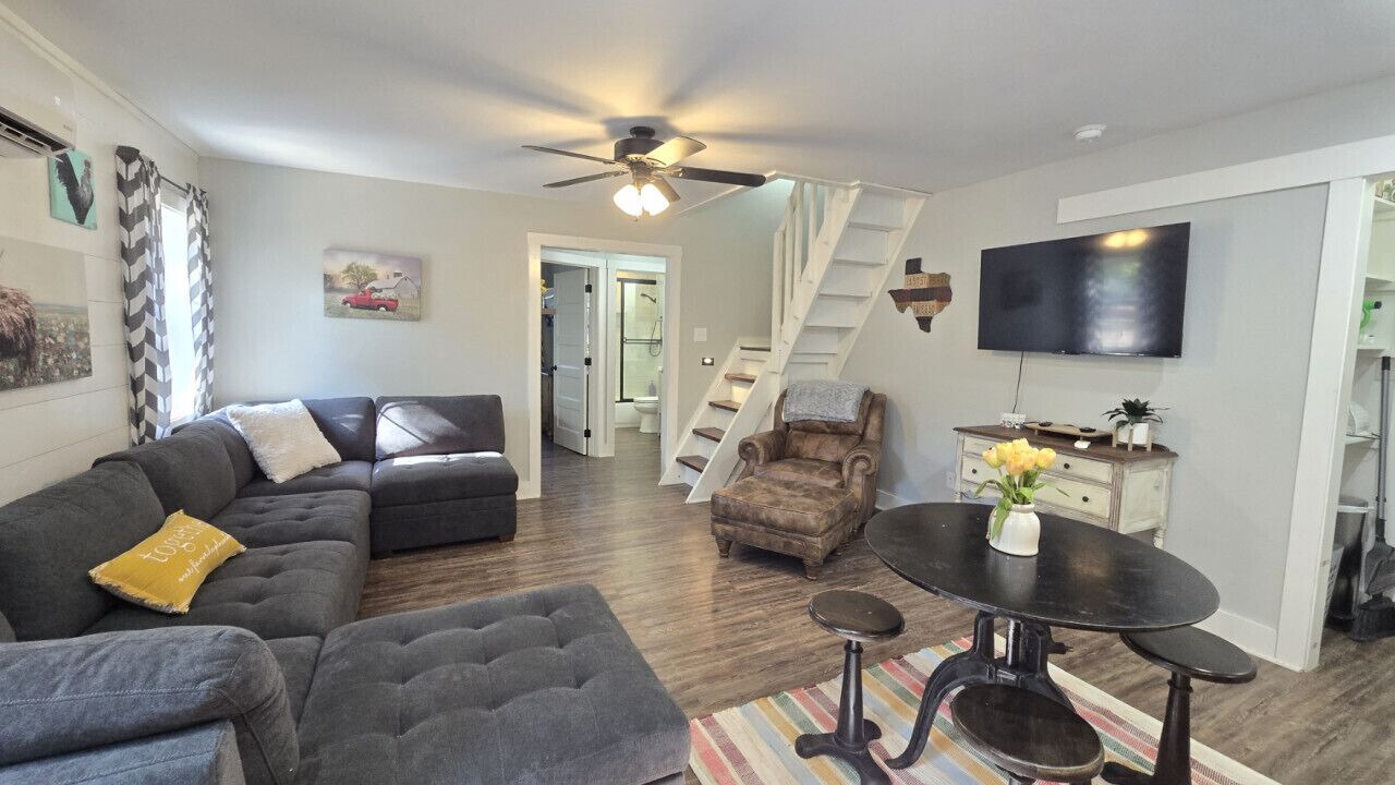 Photo of Livingroom in Wellborn