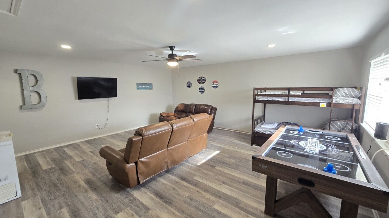 Photo of Bedroom in Leon County